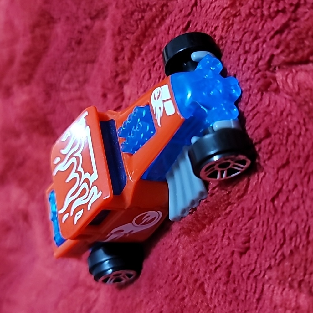 2015 Hot Wheels Bone Shaker Red Blue Plastic Body Toy